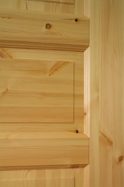 WIRUS Landhaustür 3F Kiefer lackiert detail